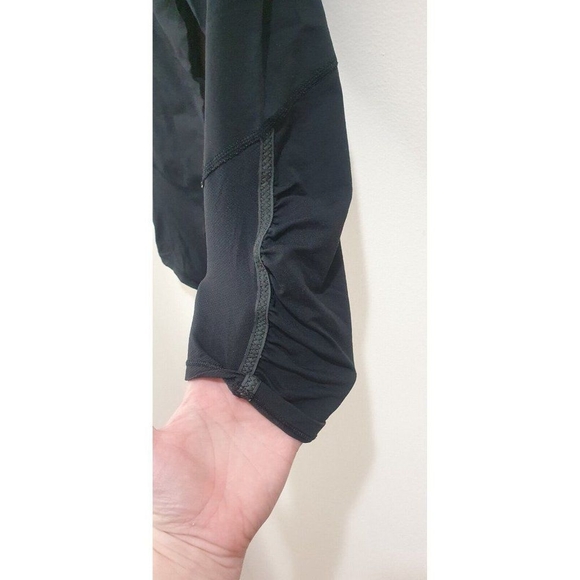 Lululemon Taryn Toomey Awakening Crop Leggings Size 4 Black Workout Active Yoga - Picture 7 of 8